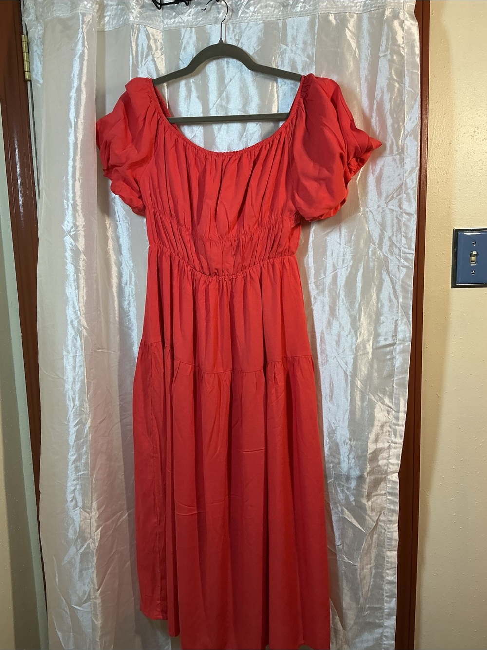 Women's Coral Puff-Sleeve Maxi Dress with Smocked Waist